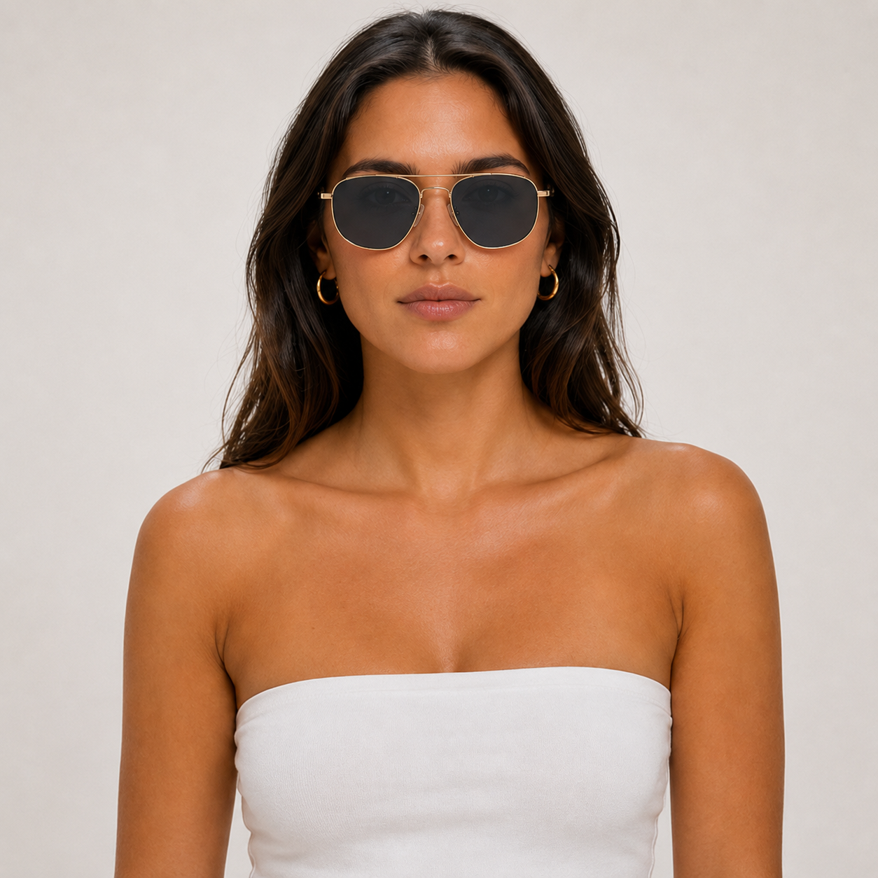 Cannes - modelo femenino frontal