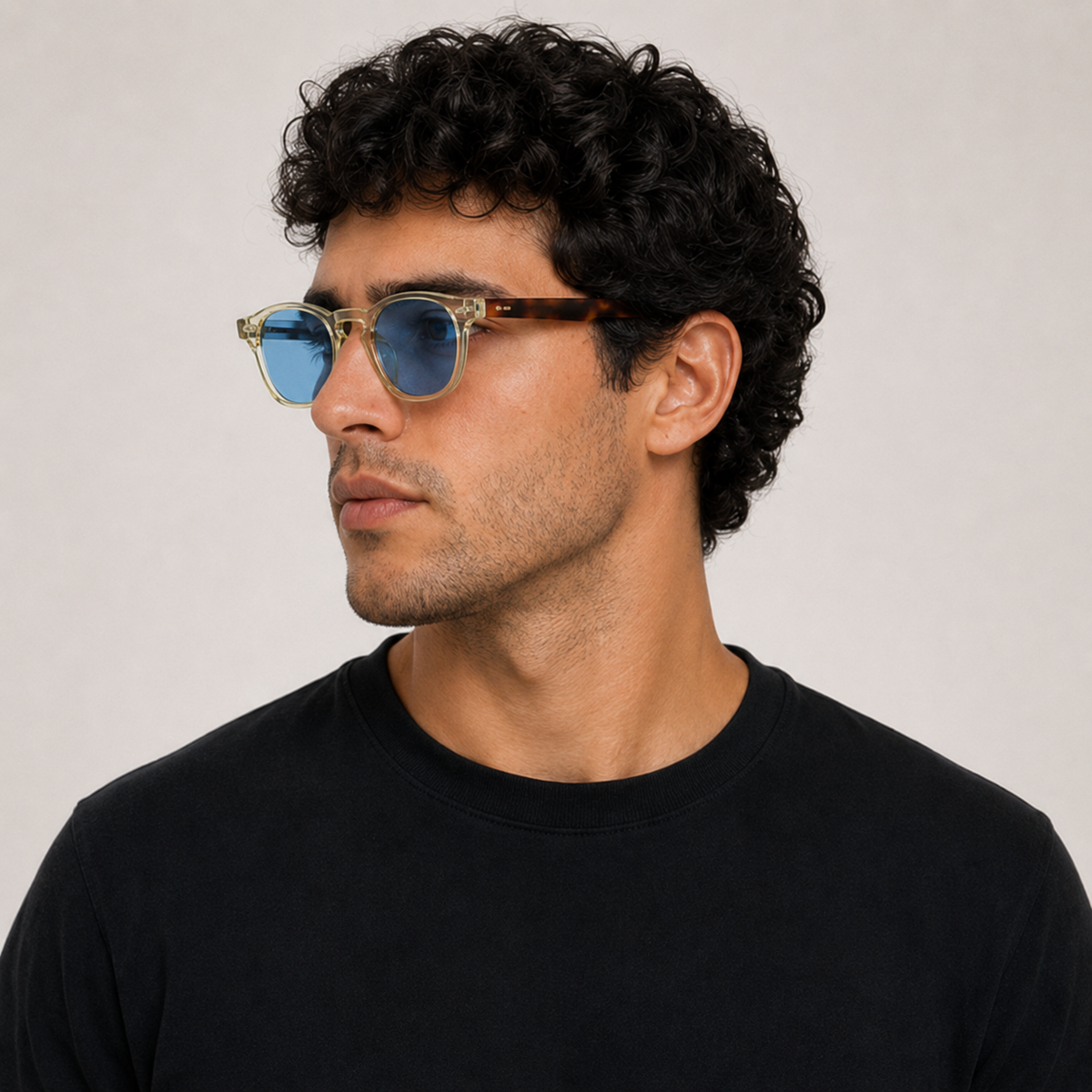 Embe - modelo masculino en angulo