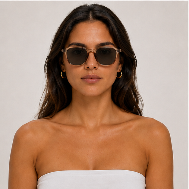 Enela - modelo femenino frontal