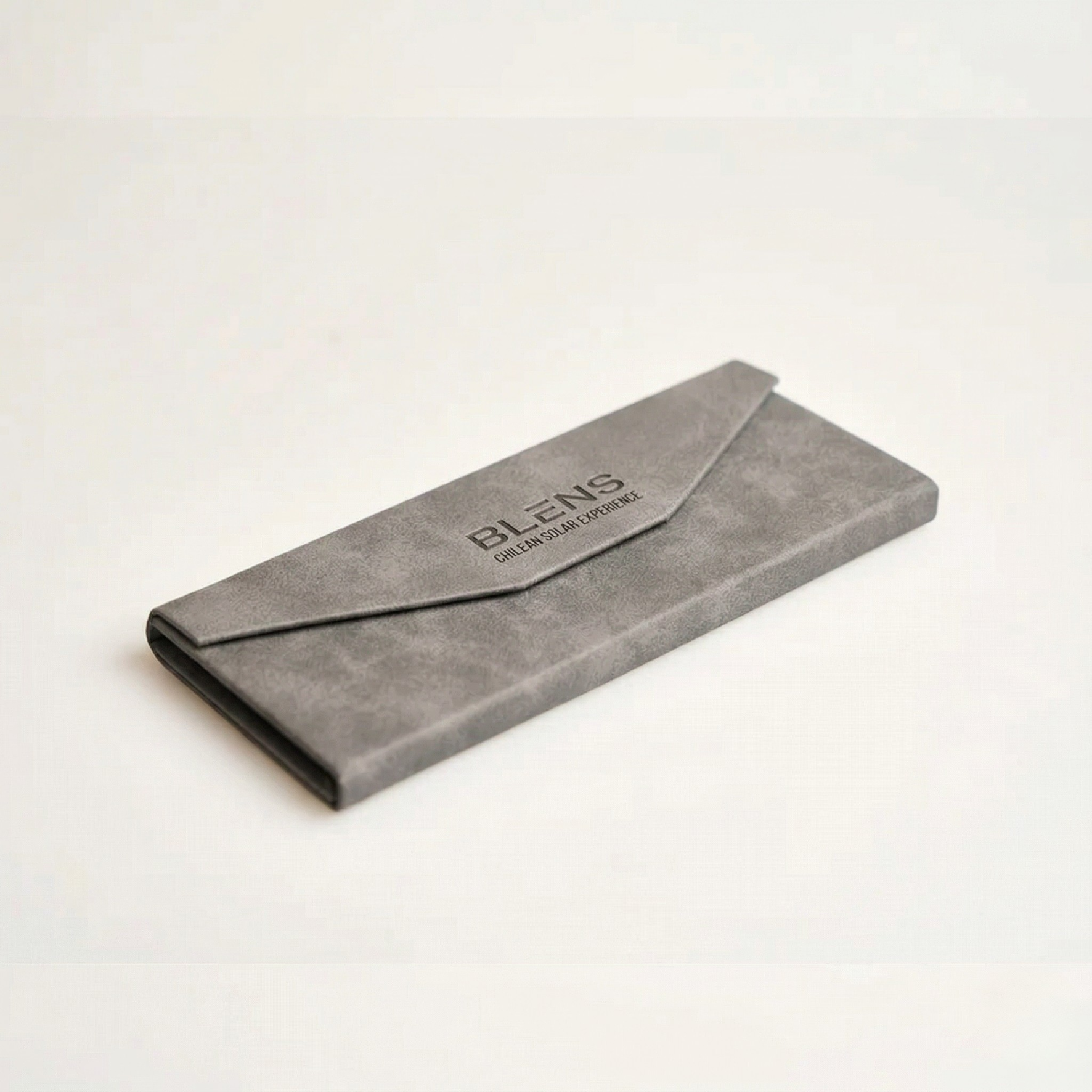 Case Prisma Gris