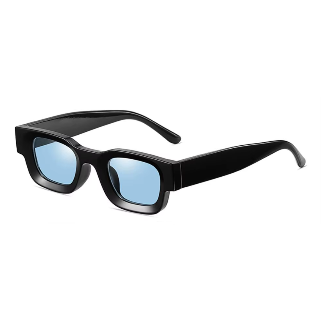 Paris Negro con lentes azules - vista en angulo