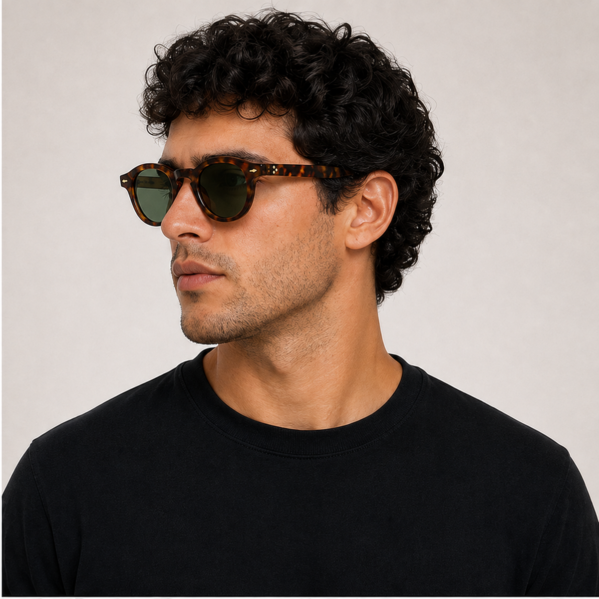 Venice - modelo masculino en angulo